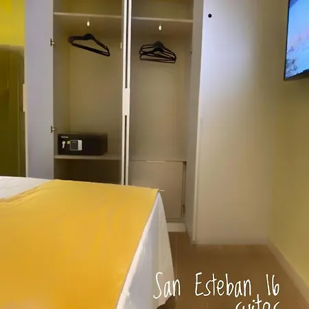 Triplex San Esteban 16 Senorial Seville Exterior photo