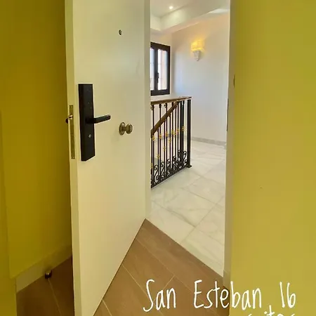 Triplex San Esteban 16 Senorial Seville Exterior photo